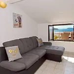 Apartamento Petar *