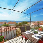 Petar Apartamento