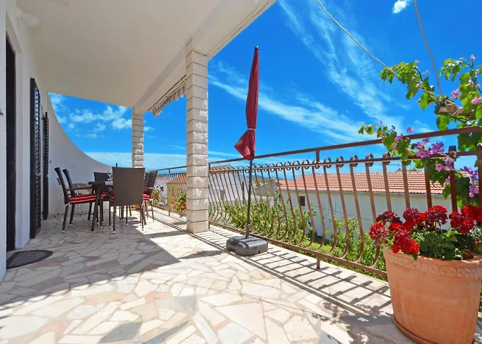 Apartment Petar Rogoznica (Sibenik-Knin)